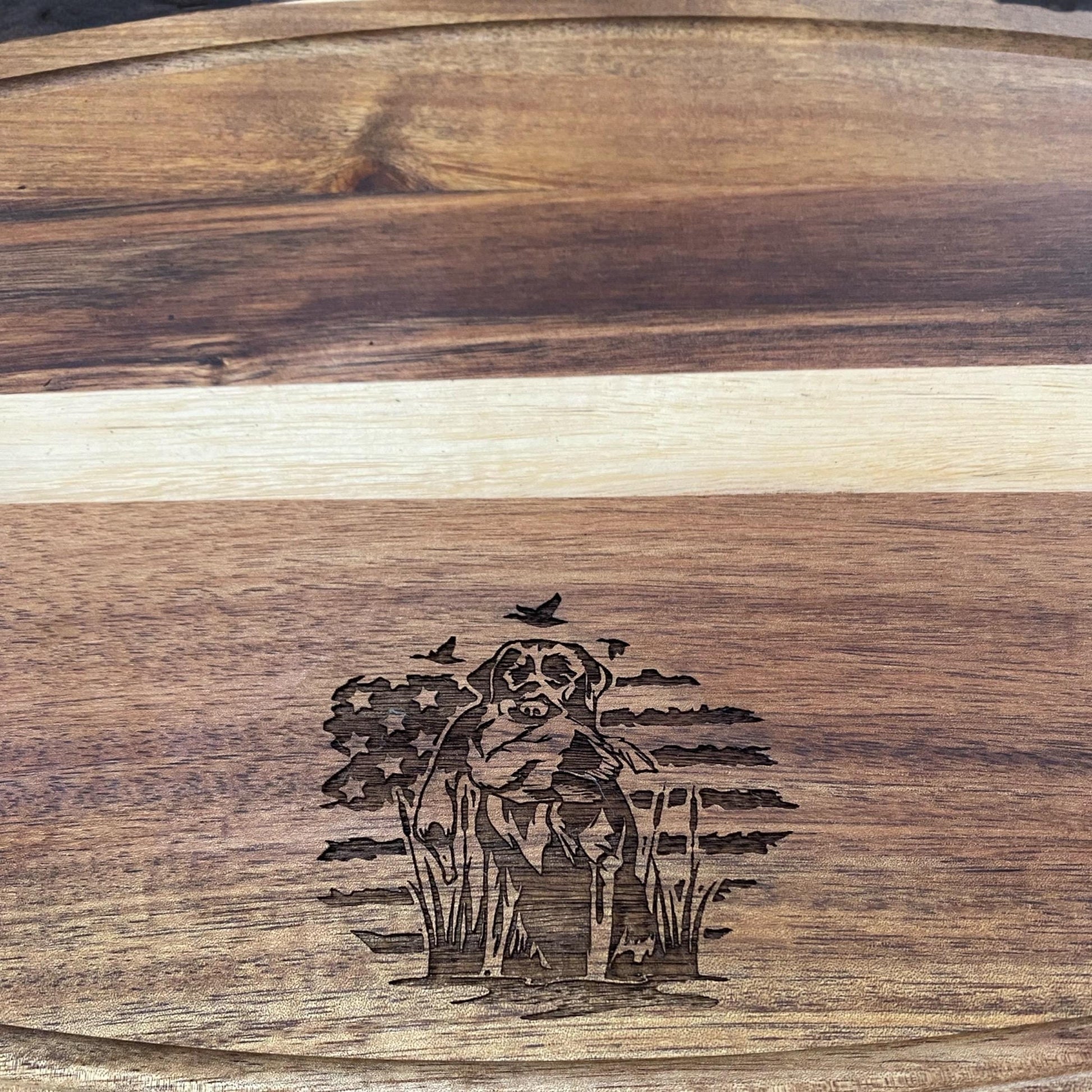 Premium USA-Themed Acacia Wood Cutting Board - Featuring Hunting Dog and Wildlife Design Handcrafted Acacia, Size 12”x10” - SystemPoint Solutions